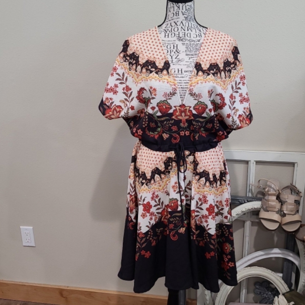 Umgee Womens SZ Med. Multi print tie waist dress front back V neck hi low‎ boho